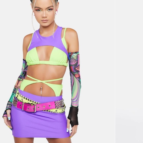 Grape Overwhelm The Senses
Skirt Set BNWT SIZE MEDIUM - Picture 1 of 13